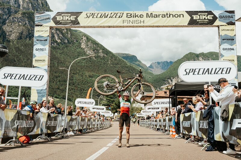 Prominentes Teilnehmerfeld beim Specialized Bike Marathon 2024 in Riva del Garda